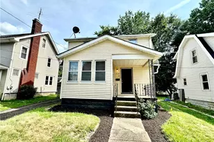 712 Lovers Ln, Akron, OH 44306 - Photo 1