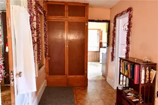 737 Porter Ave, Campbell, OH 44405 - Photo 5