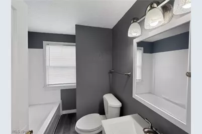 10409 Nelson Avenue, Loveland, OH 44105 - Photo 7