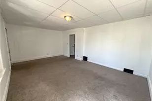 154 W Washington St, Alliance, OH 44601 - Photo 9