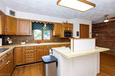 308 W Liberty Street, Ashland, OH 44805 - Photo 11