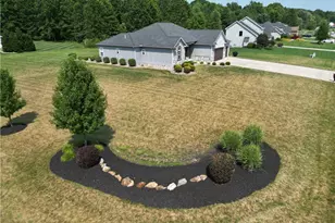 124 Cedars Dr, Poland, OH 44514 - Photo 7