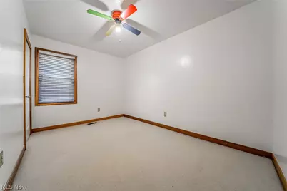 1211 Big Falls Avenue, Akron, OH 44310 - Photo 19