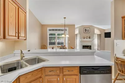 5645 Clingan Road #2B, Struthers, OH 44471 - Photo 7