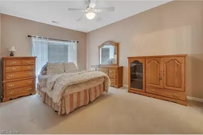 5645 Clingan Road #2B, Struthers, OH 44471 - Photo 13