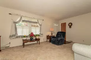 7973 Brichford Rd, Mentor, OH 44060 - Photo 9