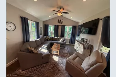 112 Karns Drive, Dover, OH 44622 - Photo 11
