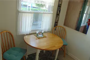 34090 Roberts Rd, Eastlake, OH 44095 - Photo 15