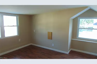 34090 Roberts Road, Eastlake, OH 44095 - Photo 31