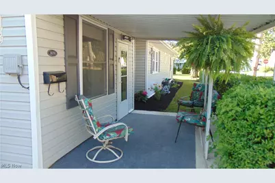 34090 Roberts Road, Eastlake, OH 44095 - Photo 11