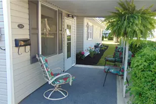 34090 Roberts Rd, Eastlake, OH 44095 - Photo 11
