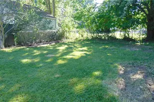 34090 Roberts Rd, Eastlake, OH 44095 - Photo 5