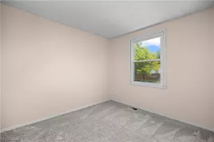 974 Wadsworth Rd, Medina, OH 44256 - Photo 7