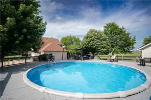 4456 Maplegrove Ave, Louisville, OH 44641 - Photo 41