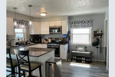 31910 Dickerson Road, Willowick, OH 44095 - Photo 5