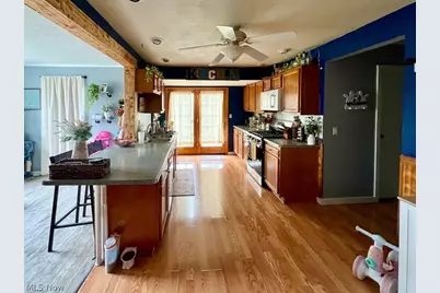 516 W 10th Street, Ashland, OH 44805 - Photo 3