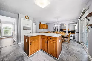 2121 Laurel Ln, Streetsboro, OH 44241 - Photo 9