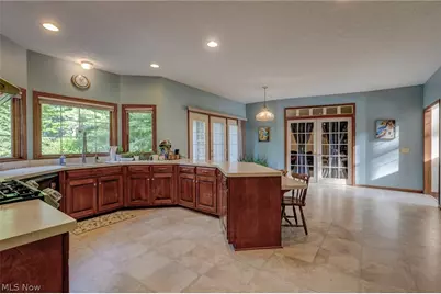 6506 Forestwood Street NW, Canton, OH 44718 - Photo 11