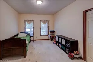 6506 Forestwood St NW, Canton, OH 44718 - Photo 15