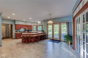 6506 Forestwood St NW, Canton, OH 44718 - Photo 9