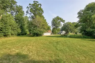 6506 Forestwood St NW, Canton, OH 44718 - Photo 33