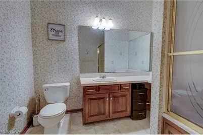 6506 Forestwood Street NW, Canton, OH 44718 - Photo 17