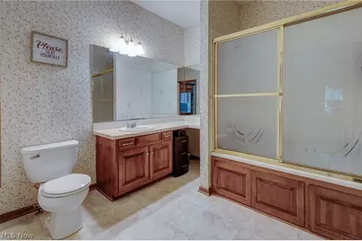 6506 Forestwood Street NW, Canton, OH 44718 - Photo 15