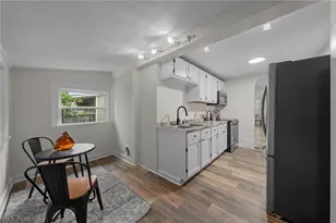 109 15th St NW, Barberton, OH 44203 - Photo 25
