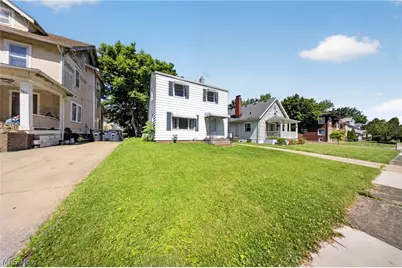 378 Hillwood Drive, Akron, OH 44320 - Photo 25