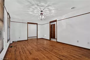 12757 Chamberlain Rd, Aurora, OH 44202 - Photo 11