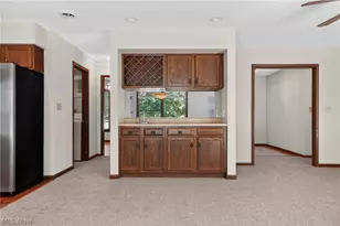12757 Chamberlain Rd, Aurora, OH 44202 - Photo 9