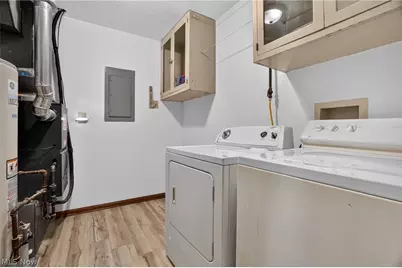 12757 Chamberlain Road, Aurora, OH 44202 - Photo 17