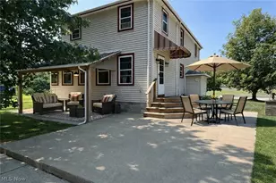 110 Railroad St, LaGrange, OH 44050 - Photo 3
