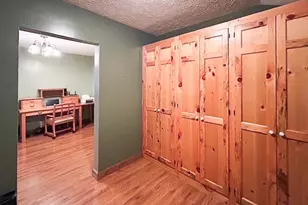 110 Railroad St, LaGrange, OH 44050 - Photo 19