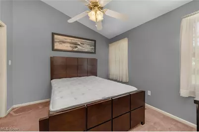1613 Lakeview Avenue, Lorain, OH 44053 - Photo 13