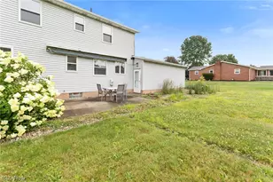1846 Opal St, Louisville, OH 44641 - Photo 35