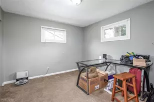 371 Washington Ave, Barberton, OH 44203 - Photo 15