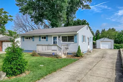 371 Washington Avenue, Barberton, OH 44203 - Photo 1
