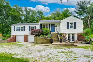 5560 East Blvd NW, Canton, OH 44718 - Photo 1
