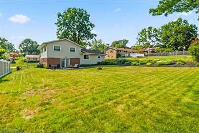 1648 Plymouth Knoll Avenue NW, Massillon, OH 44646 - Photo 23