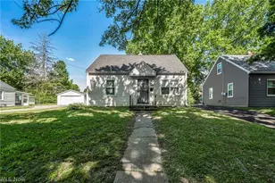1291 Hardesty Blvd, Akron, OH 44320 - Photo 17