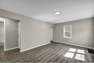 1291 Hardesty Boulevard, Akron, OH 44320 - Photo 5