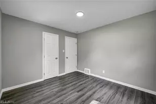 1291 Hardesty Blvd, Akron, OH 44320 - Photo 11