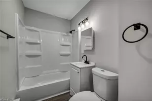 1291 Hardesty Blvd, Akron, OH 44320 - Photo 7