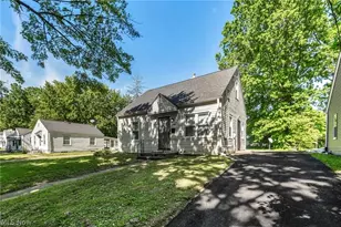 1291 Hardesty Blvd, Akron, OH 44320 - Photo 15