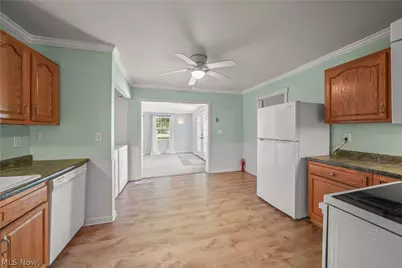 3796 Santom Road N, Stow, OH 44224 - Photo 5