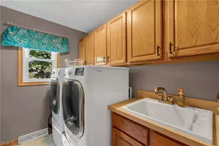1100 Partridge Dr, Wadsworth, OH 44281 - Photo 15