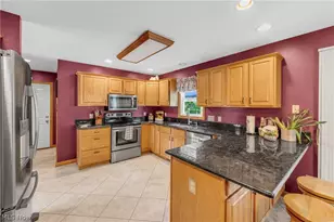 1100 Partridge Dr, Wadsworth, OH 44281 - Photo 9