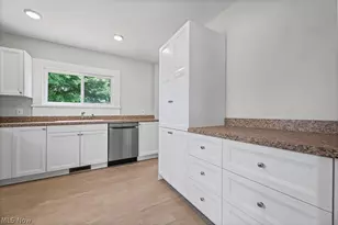 1552 Parkway Blvd, Alliance, OH 44601 - Photo 13