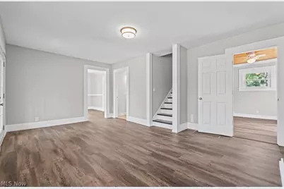 1552 Parkway Boulevard, Alliance, OH 44601 - Photo 9